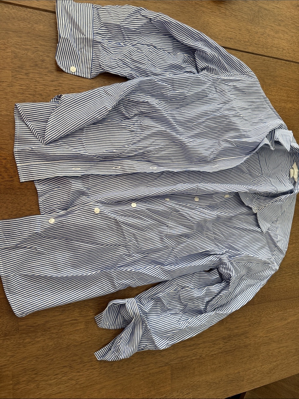 H&M Women’s Navy and White Pinstripe Button-Down Shirt